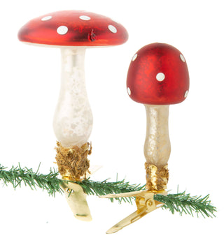 2 Asst'd ant glass clip on mroom orn