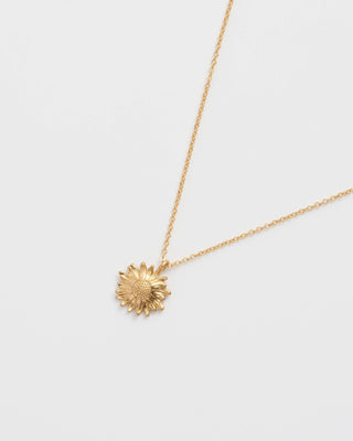 Daisy Pendant Necklace