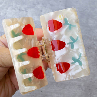 Eco Beyond the Tulip Hair Claw Clip