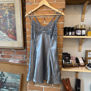 Silver VS Satin Slip