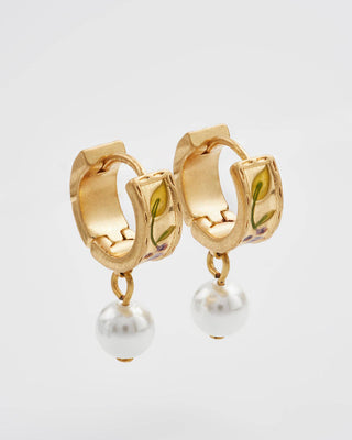Blackberry Bramble Pearl Drop Gold Earrings