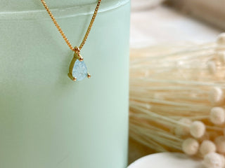 Olina Necklace
