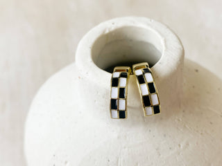Checkered Hoops